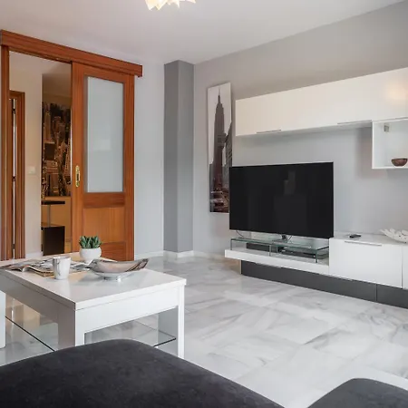 Tuguest Torre Del Capitan Apartment