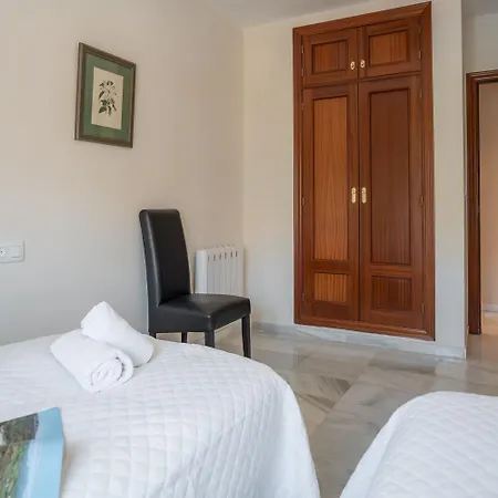Tuguest Torre Del Capitan Apartment